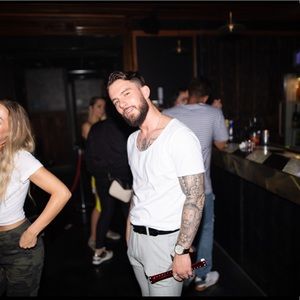 Meet your Posher, Dillon